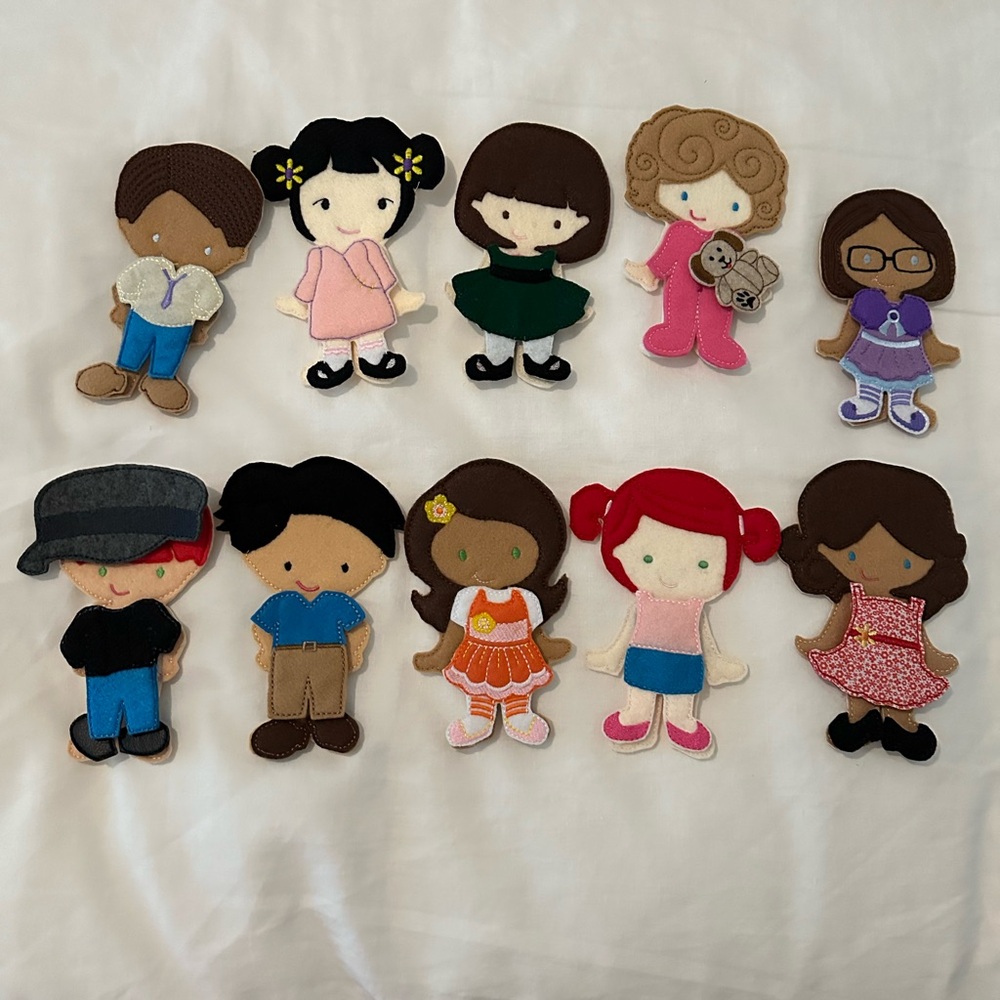 Felt Play Dolls